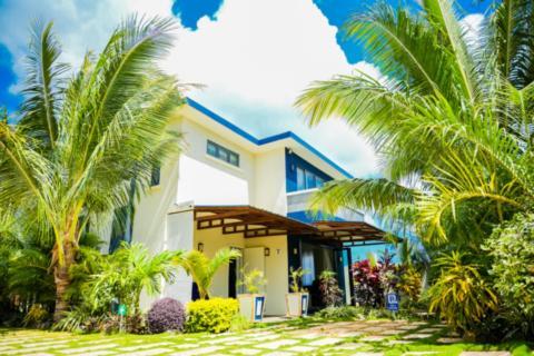 Preety Blue Residence Villas Grand Baie Exteriör bild