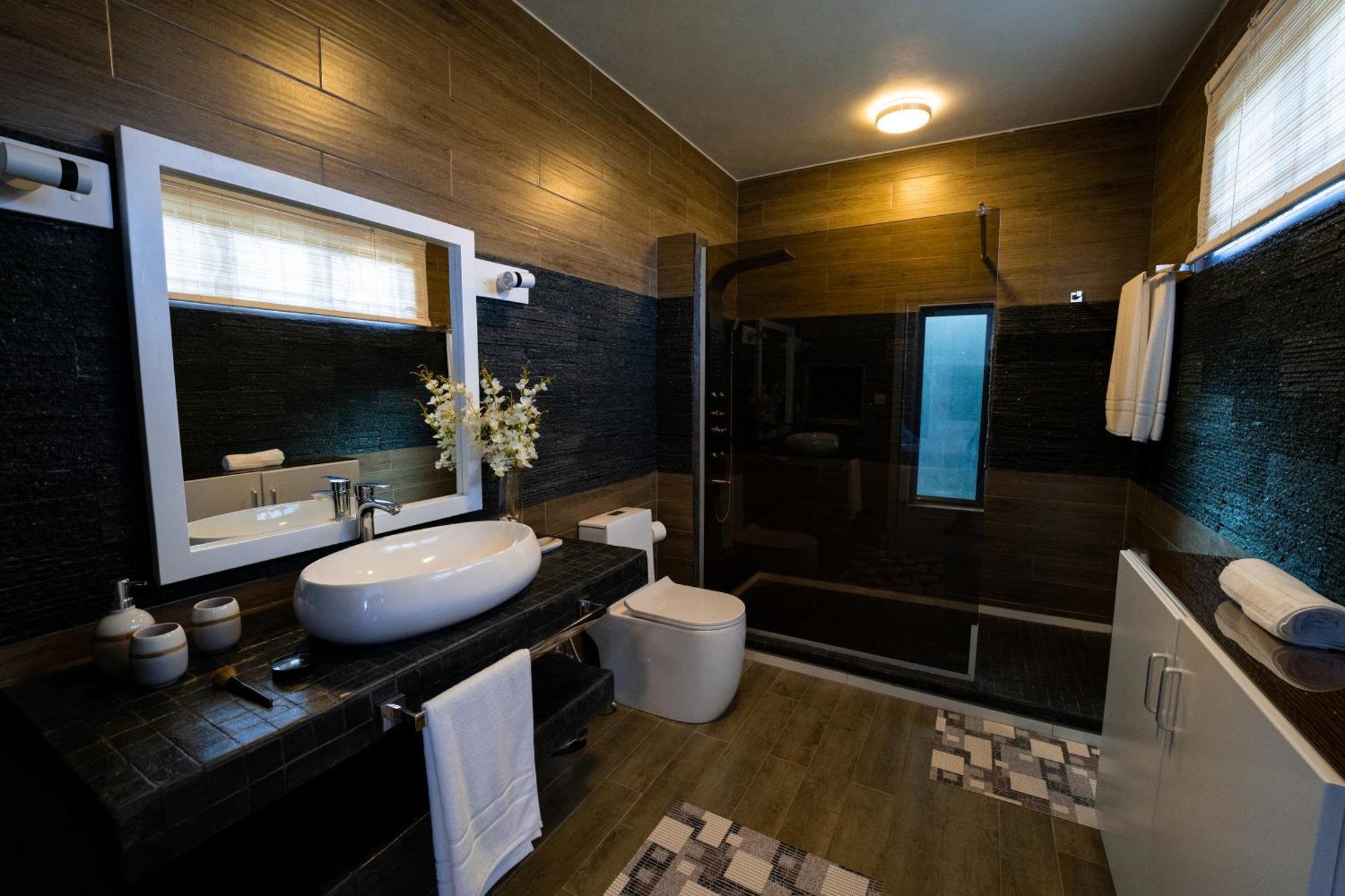 Preety Blue Residence Villas Grand Baie Exteriör bild
